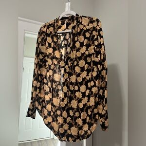 Free people XS shirt